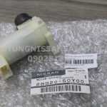 2892050Y00 Bơm nước rửa kính NISSAN NAVARA D40T