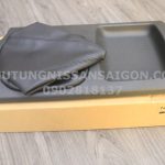 96935JR81D Mặt ốp đi số NISSAN NAVARA D40T