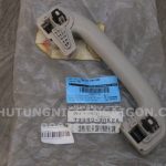 739403NK2A Tay nắm xe trần sau NISSAN X-TRAIL T32H