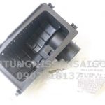 165261HS5B Nắp bầu lọc gió động cơ NISSAN SUNNY N17H
