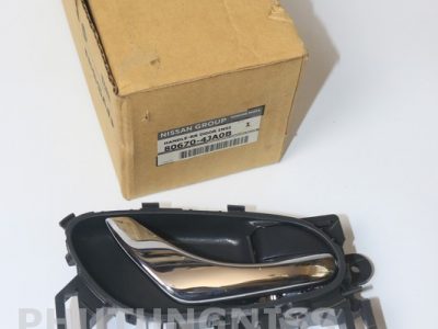 806704JA0B tay cửa trong NISSAN NAVARA NP300 D23T