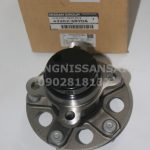 432025RY0A Bi moay ơ sau NISSAN Kicks P15T