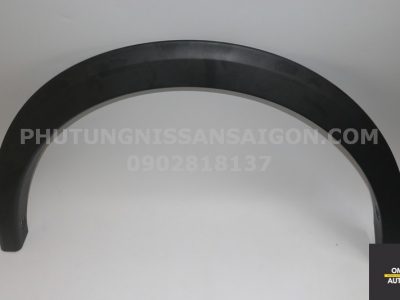 638105RY0A Nẹp vè trước phải NISSAN KICKS P15T